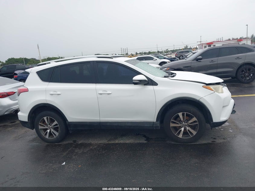 2016 TOYOTA RAV4 XLE - 2T3WFREV5GW277556