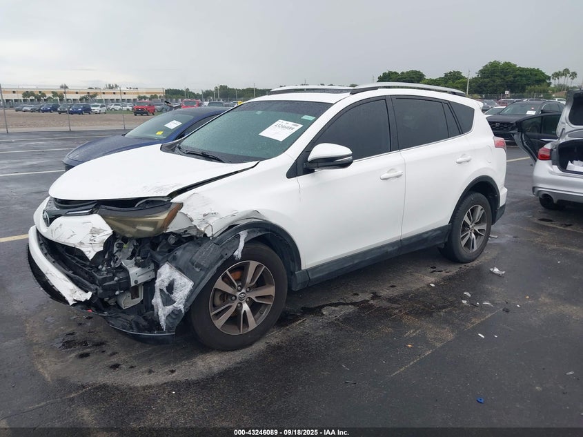 2016 TOYOTA RAV4 XLE - 2T3WFREV5GW277556