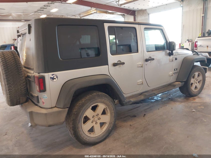 1J4GA391X9L772486 2009 JEEP WRANGLER photo no. 4