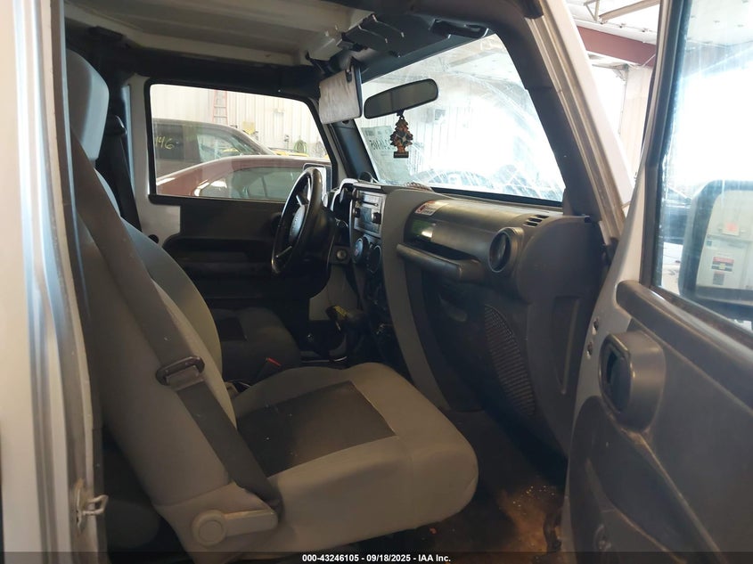1J4GA391X9L772486 2009 JEEP WRANGLER photo no. 5