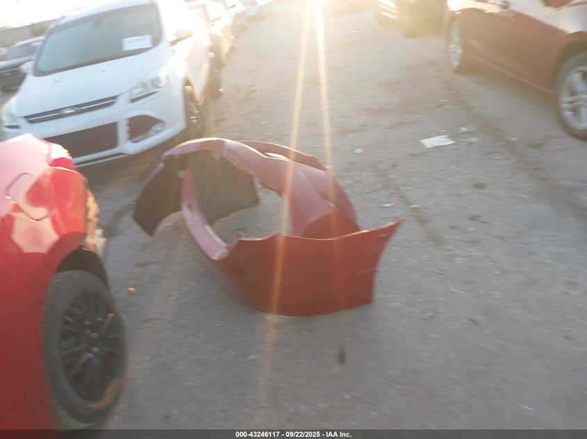 2015 Toyota Corolla Le VIN: 5YFBURHEXFP321916 Lot: 43246117