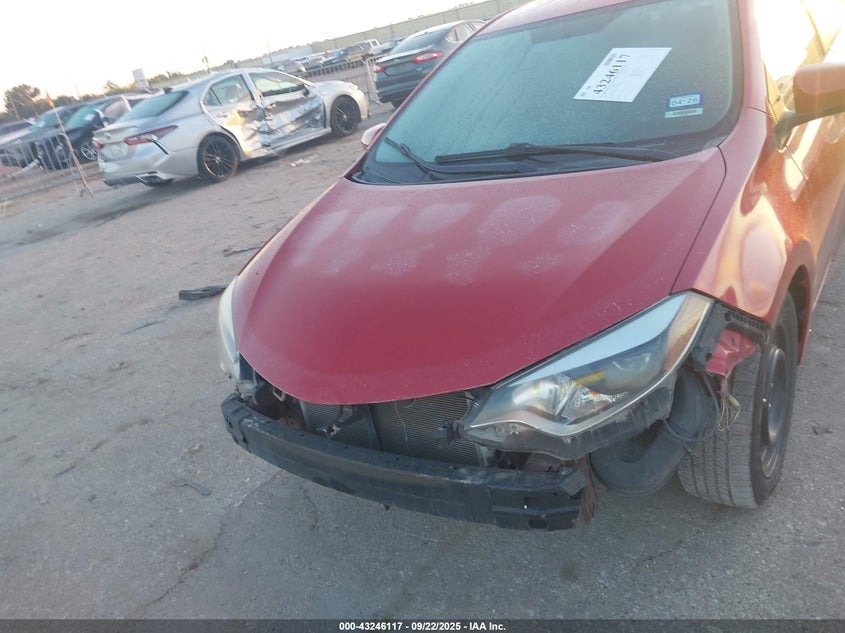 2015 Toyota Corolla Le VIN: 5YFBURHEXFP321916 Lot: 43246117