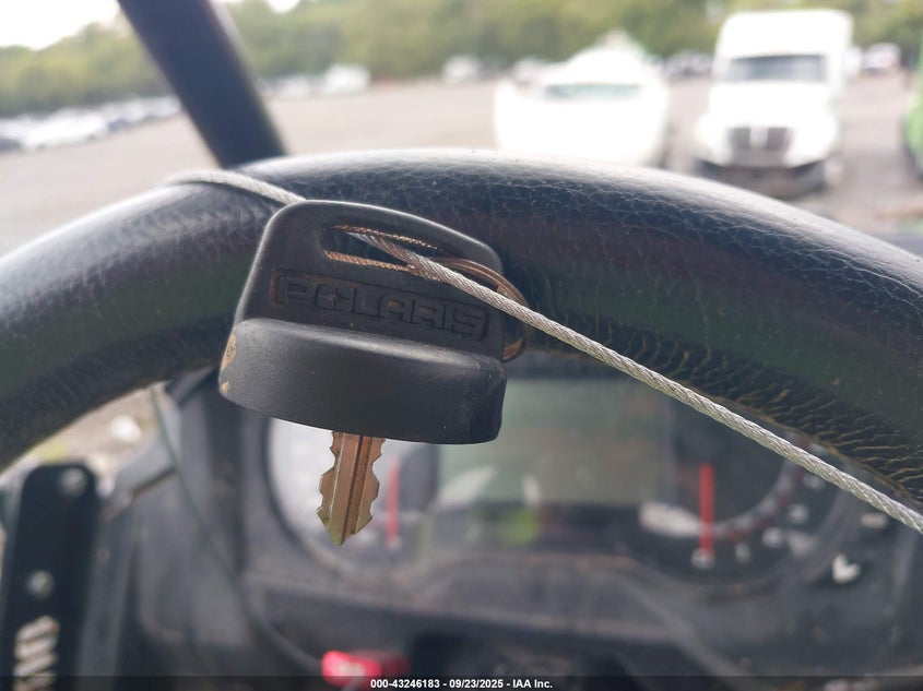 2019 Polaris Rzr Xp Turbo S VIN: 3NSVEL929KF588075 Lot: 43246183