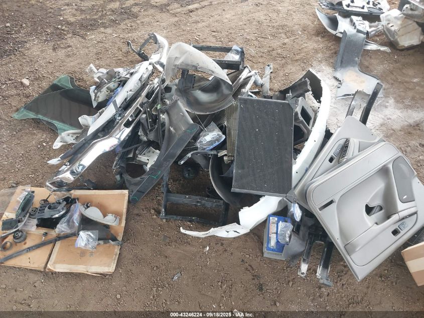 2007 GMC Sierra 2500Hd Classic Slt VIN: 1GTHK23D17F155199 Lot: 43246224