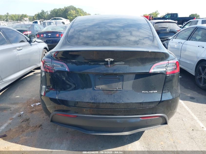 2025 Tesla Model Y Long Range Dual Motor All-Wheel Drive VIN: 7SAYGDEE2SA356478 Lot: 43246259