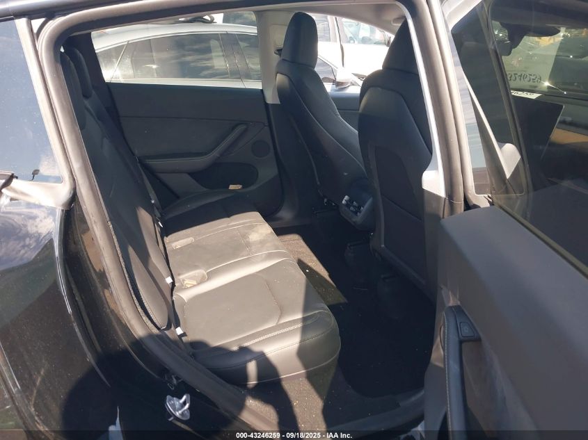 2025 Tesla Model Y Long Range Dual Motor All-Wheel Drive VIN: 7SAYGDEE2SA356478 Lot: 43246259