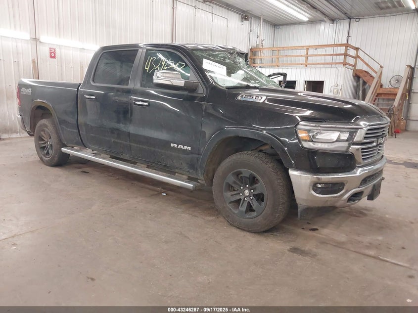 RAM 1500 LARAMIE 4X4 6 4 BOX