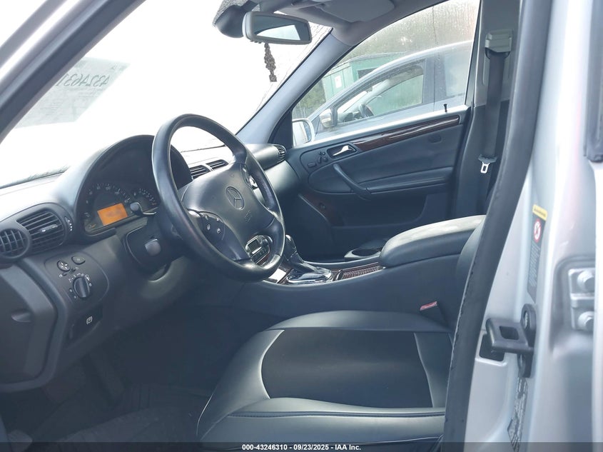 2001 Mercedes-Benz C 320