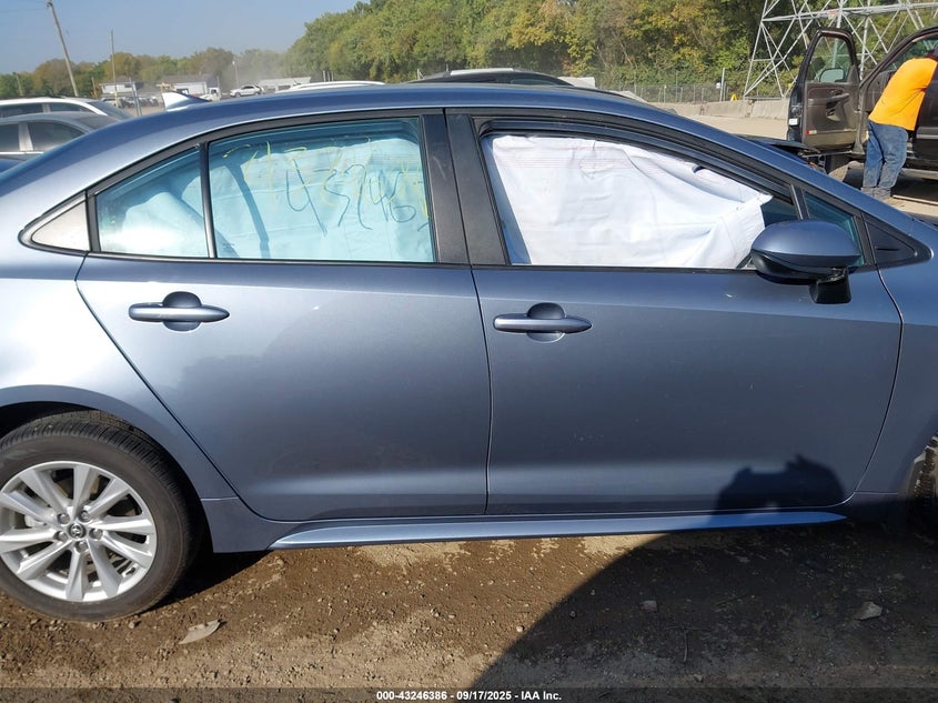 2025 TOYOTA COROLLA LE - 5YFB4MDEXSP316587