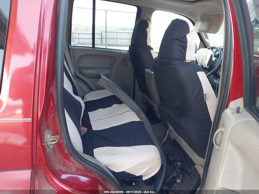 1J4GK48K57W713032 2007 JEEP LIBERTY (NORTH AMERICA) photo no. 8