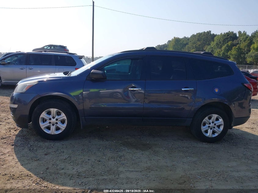 2014 CHEVROLET TRAVERSE LS - 1GNKRFKD7EJ130710