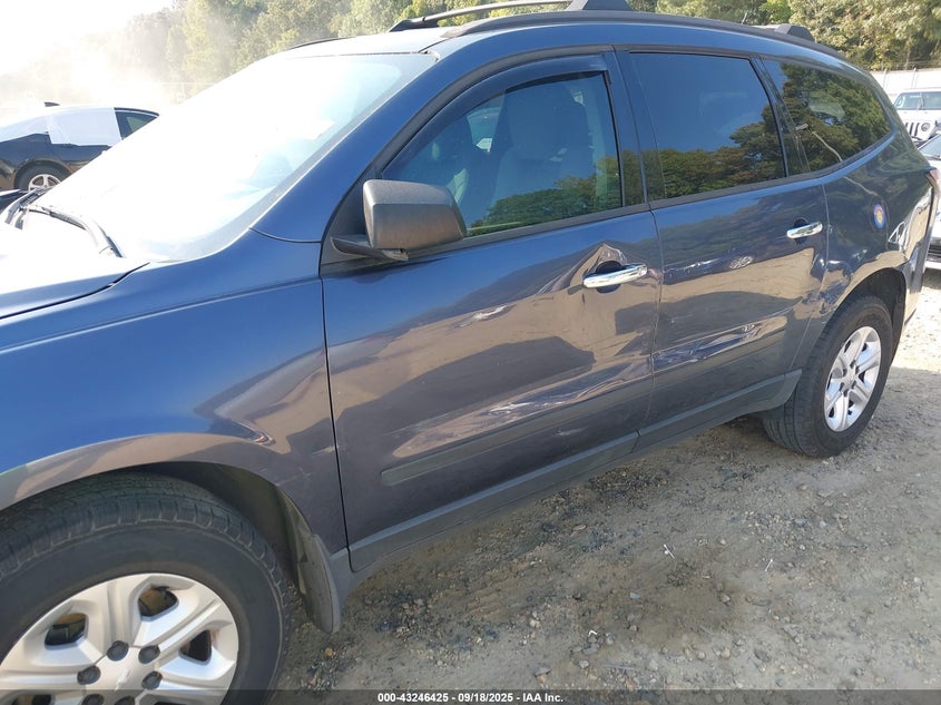 2014 CHEVROLET TRAVERSE LS - 1GNKRFKD7EJ130710