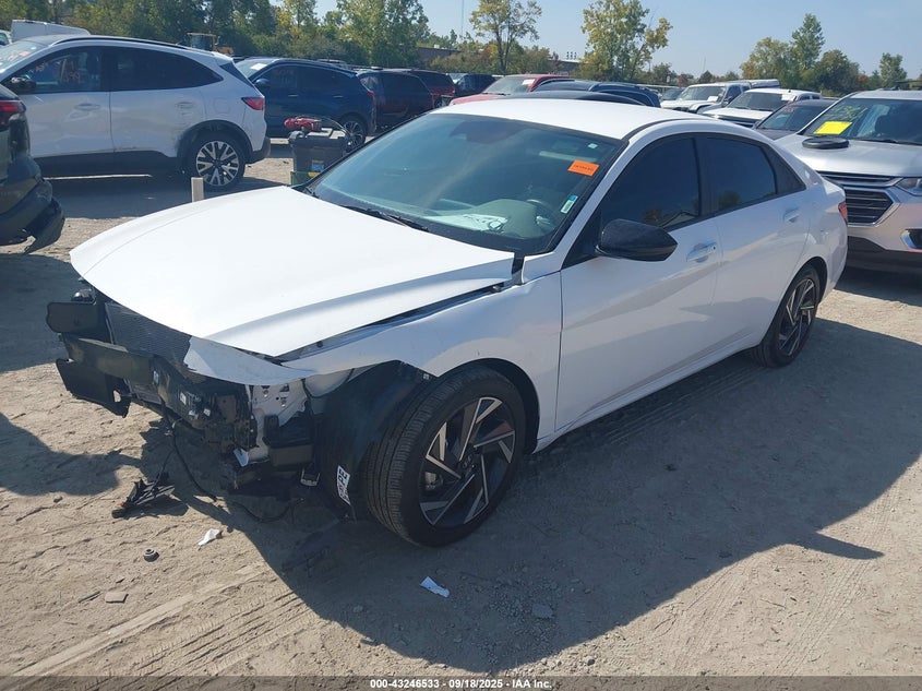 KMHLM4DGXSU994311 2025 HYUNDAI ELANTRA photo no. 2