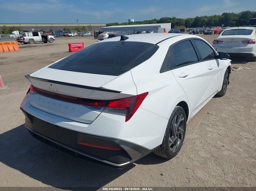 KMHLM4DGXSU994311 2025 HYUNDAI ELANTRA photo no. 4