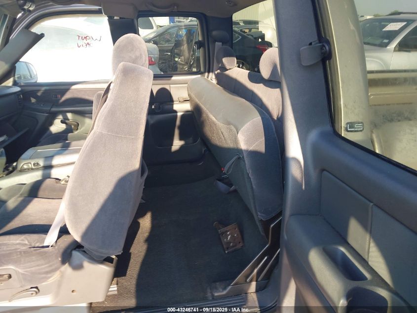 2001 Chevrolet Silverado 1500 Ls VIN: 2GCEC19V711222395 Lot: 43246741