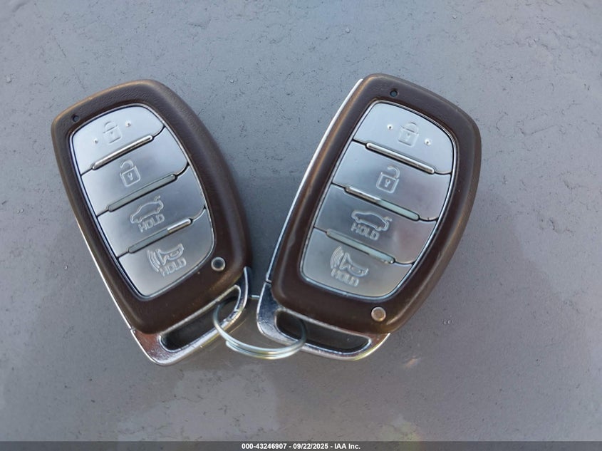 2020 HYUNDAI ELANTRA LIMITED KMHD84LF6LU955900