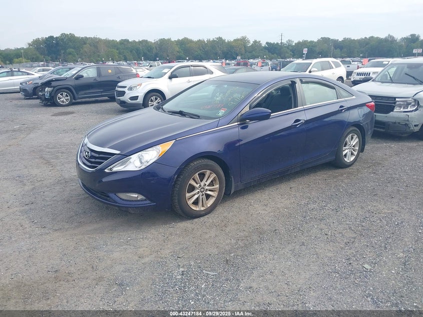2013 HYUNDAI SONATA GLS - 5NPEB4AC5DH533485