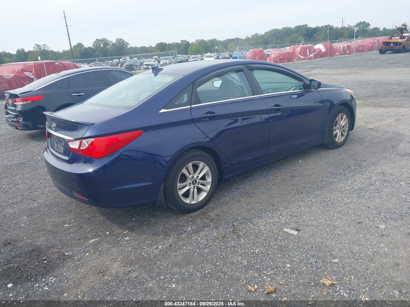 2013 HYUNDAI SONATA GLS - 5NPEB4AC5DH533485