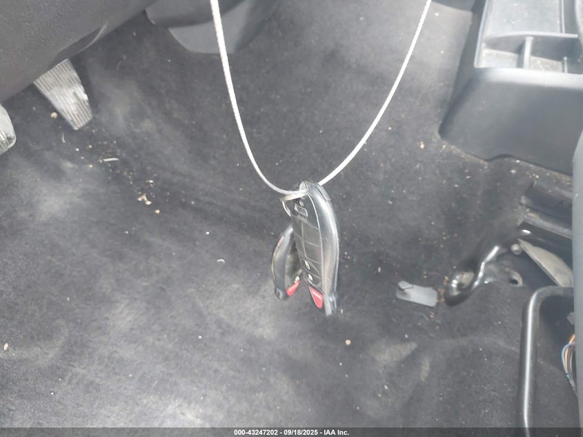 2017 Ram 1500 Express 4X2 5'7 Box VIN: 3C6RR6KTXHG532782 Lot: 43247202