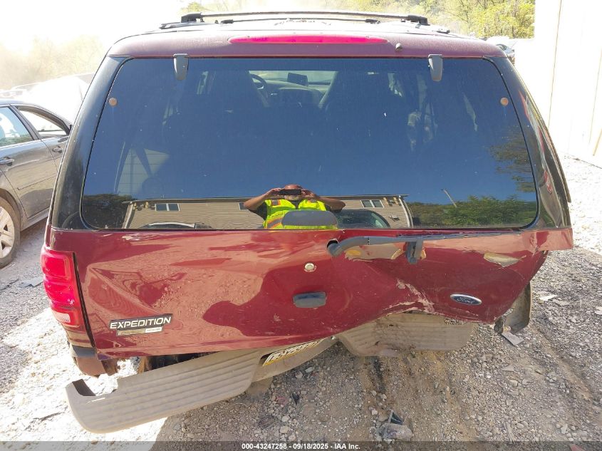 2001 Ford Expedition Eddie Bauer VIN: 1FMPU18LX1LB24134 Lot: 43247258