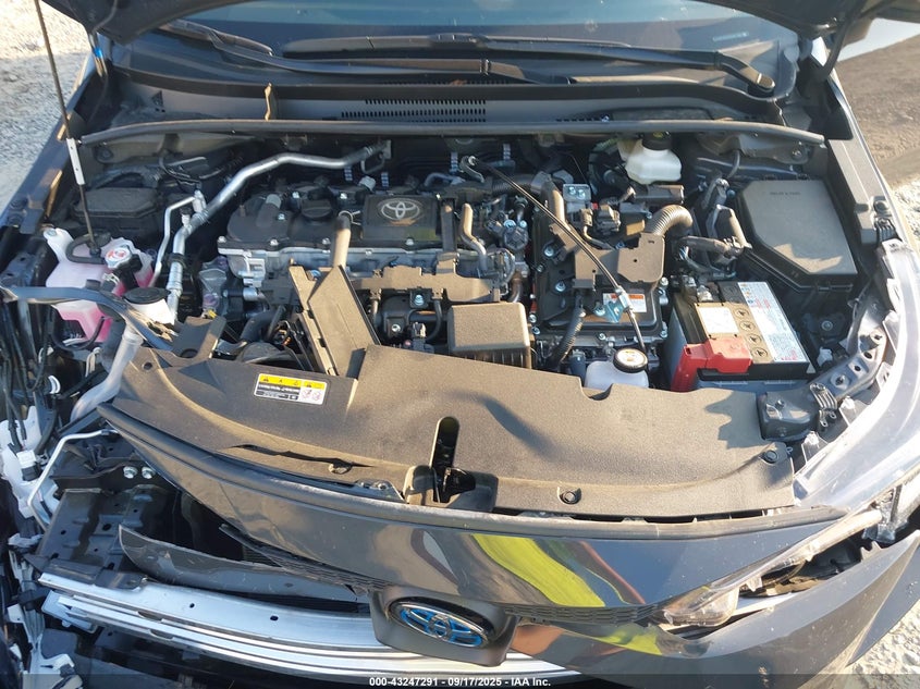 2025 TOYOTA COROLLA HYBRID LE - JTDBCMFE3S3081765