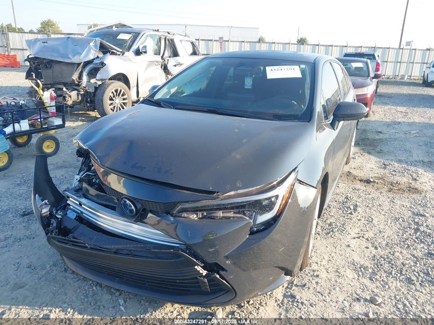 2025 TOYOTA COROLLA HYBRID LE - JTDBCMFE3S3081765