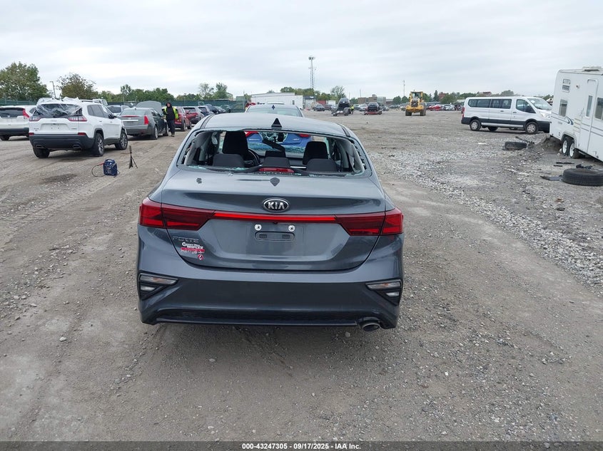 2021 Kia Forte Lxs VIN: 3KPF24AD9ME333520 Lot: 43247305