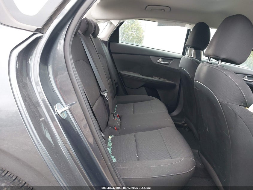 2021 Kia Forte Lxs VIN: 3KPF24AD9ME333520 Lot: 43247305