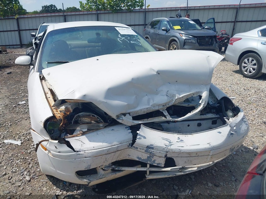 2002 Mercury Sable Gs VIN: 1MEFM50U22G633512 Lot: 43247312