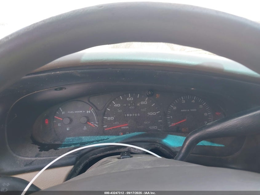 2002 Mercury Sable Gs VIN: 1MEFM50U22G633512 Lot: 43247312