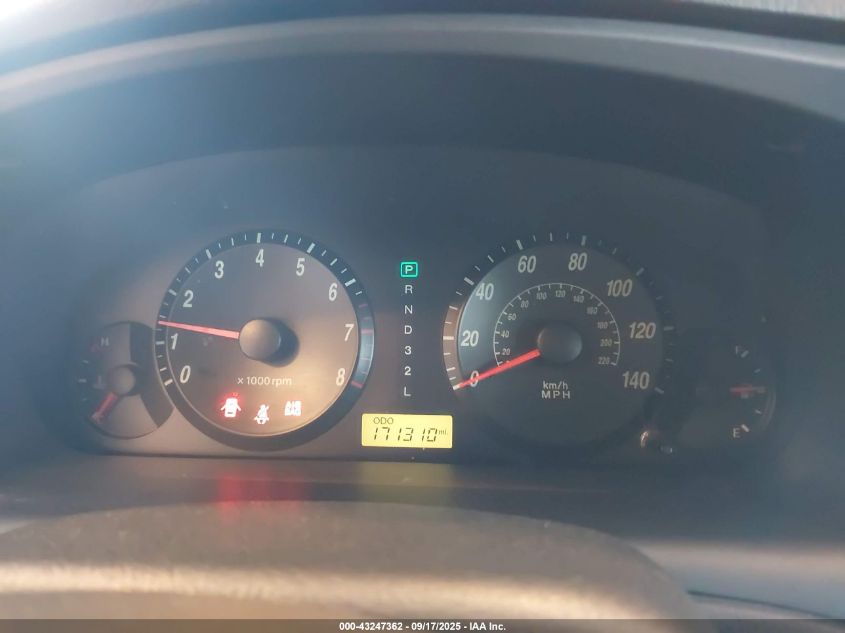 2004 Hyundai Elantra Gls/Gt VIN: KMHDN46D64U888641 Lot: 43247362