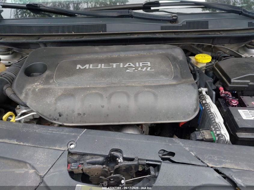 2015 Chrysler 200 Limited VIN: 1C3CCCAB8FN563022 Lot: 43247365