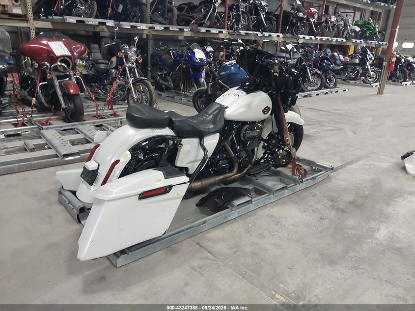 2019 HARLEY-DAVIDSON FLHXS - 1HD1KRP12KB666753