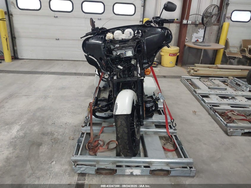 2019 HARLEY-DAVIDSON FLHXS - 1HD1KRP12KB666753