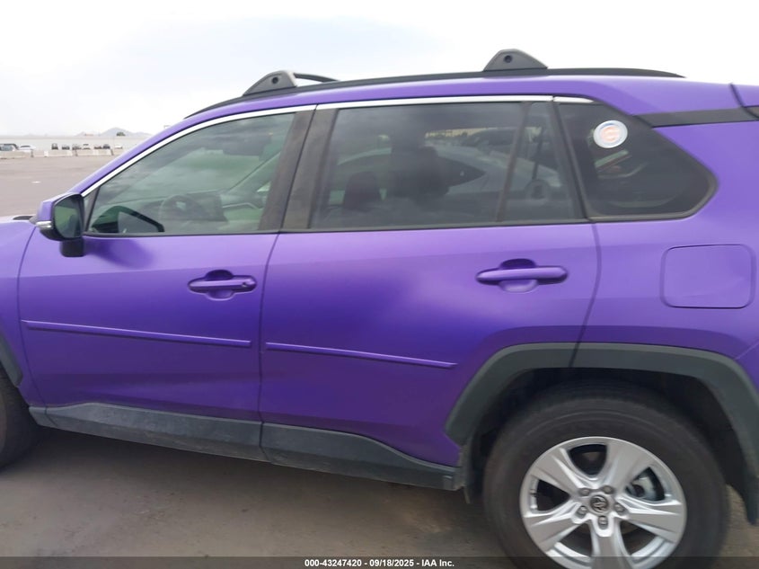 2019 Toyota Rav4 2.5 Xle Purple Lot 111043247420 Vin JTMP1RFV7KJ022108
