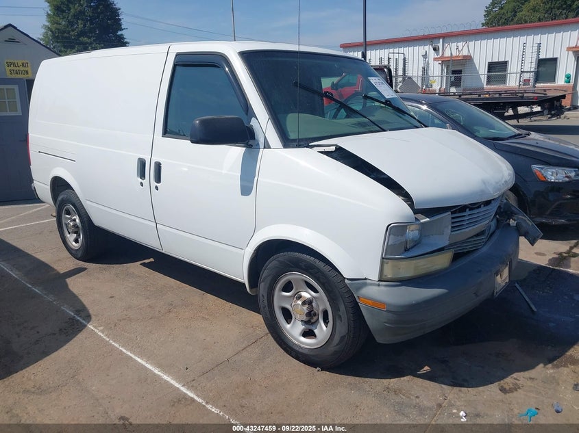 CHEVROLET ASTRO 2003. Lot# 43247459. VIN 1GCDM19X63B151610. Photo 1