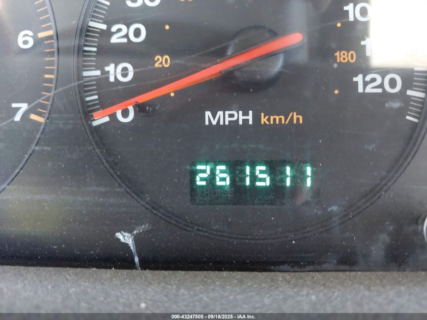 2000 Jeep Grand Cherokee Limited VIN: 1J4GW58N1YC242326 Lot: 43247505