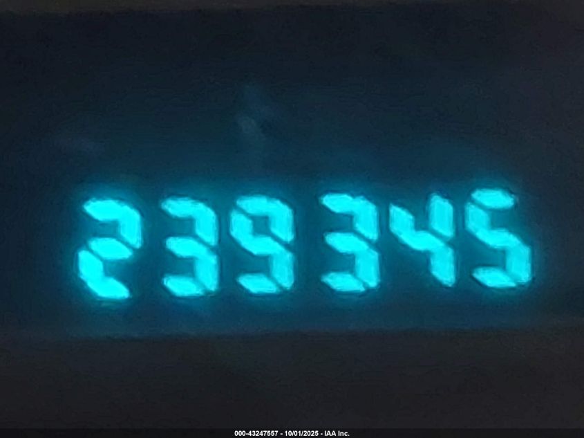 2006 Chevrolet Express Work Van VIN: 1GCFG15XX61157037 Lot: 43247557