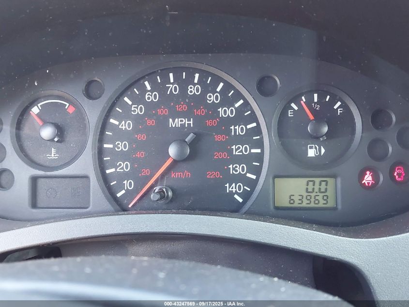 2005 Ford Focus Zx5 VIN: 3FAFP37NX5R122015 Lot: 43247569