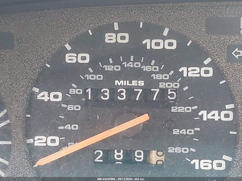 1985 Porsche 944 VIN: WP0AA0945FN451668 Lot: 43247668