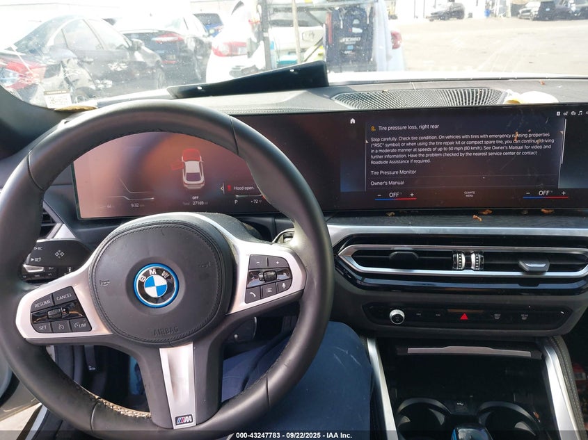 2022 BMW I4 EDRIVE40 - WBY73AW03NFN09831