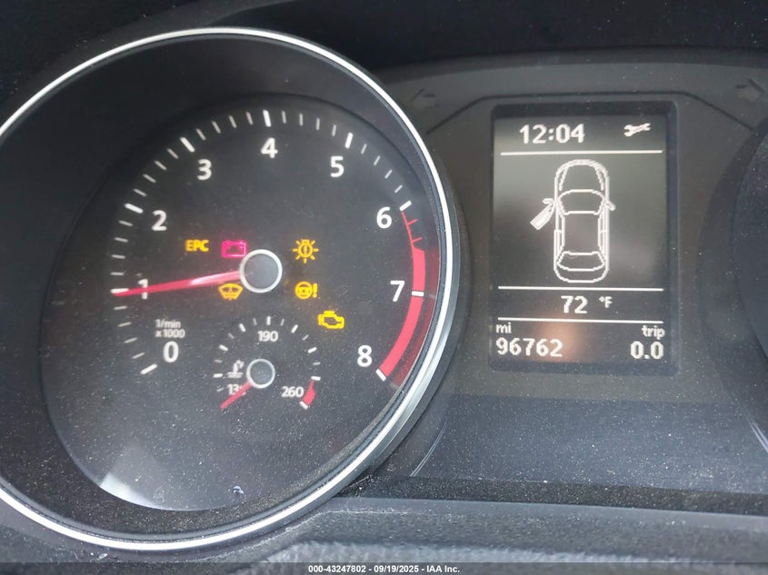 2017 Volkswagen Passat 1.8T S VIN: 1VWAT7A34HC019686 Lot: 43247802