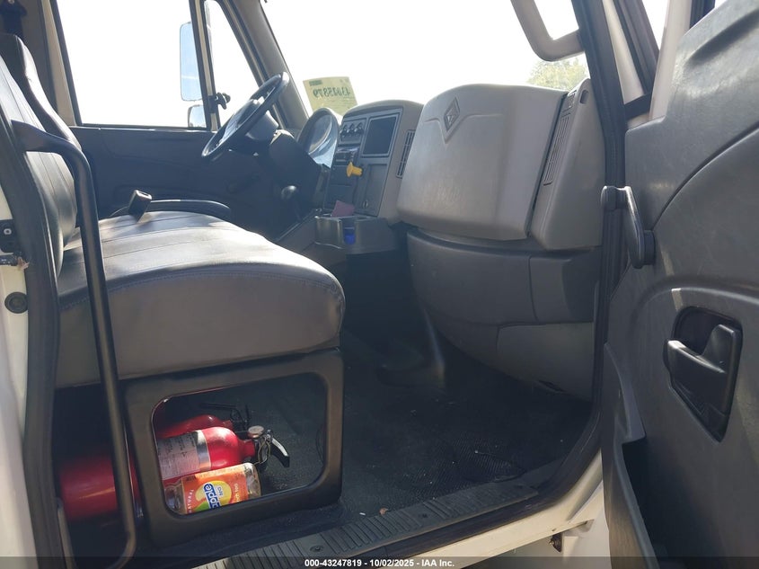 2018 International Durastar 4300 VIN: 3HAMMMML3JL631990 Lot: 43247819