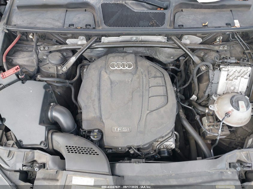 2018 AUDI Q5 2.0T TECH PREMIUM - WA1BNAFY8J2042297