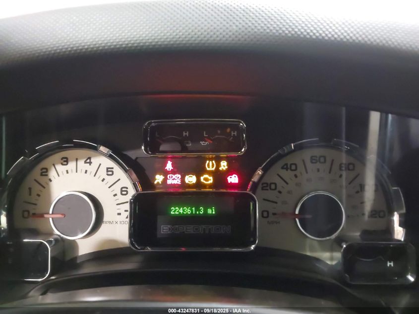 2011 Ford Expedition Limited VIN: 1FMJU2A50BEF04905 Lot: 43247831