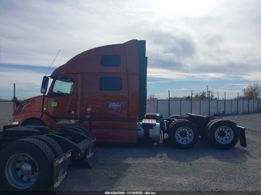 2018 Volvo Vnl VIN: 4V4NC9EH0JN893926 Lot: 43247849