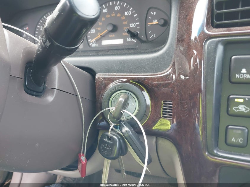 1999 Toyota Avalon Xls VIN: 4T1BF18B1XU293201 Lot: 43247862