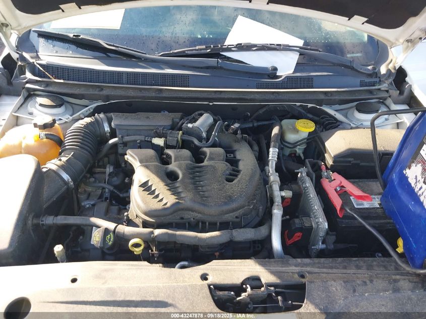 2015 Chrysler 200 C VIN: 1C3CCCCG5FN653907 Lot: 43247878