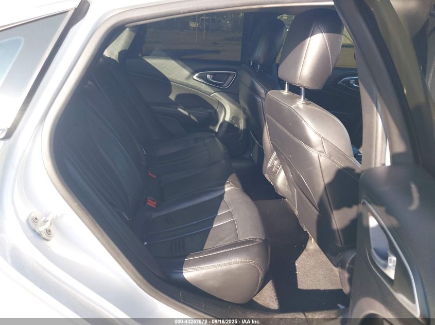 2015 Chrysler 200 C VIN: 1C3CCCCG5FN653907 Lot: 43247878