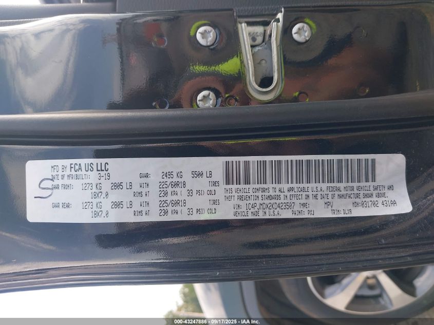 2019 Jeep Cherokee Limited 4X4 VIN: 1C4PJMDX2KD423507 Lot: 43247886